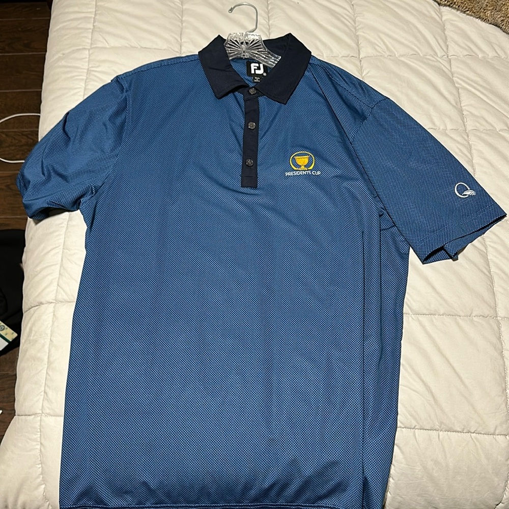 Men’s golf shirt medium - President’s Cup - Quail Hollow - foot joy - brand new